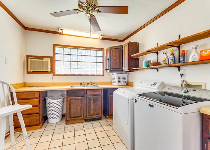 ~ 13 Mi To Perdido Bay! Holiday home